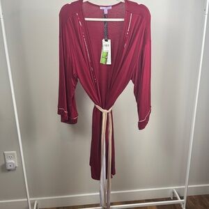 💠NWT Hale Bob Robe (L)